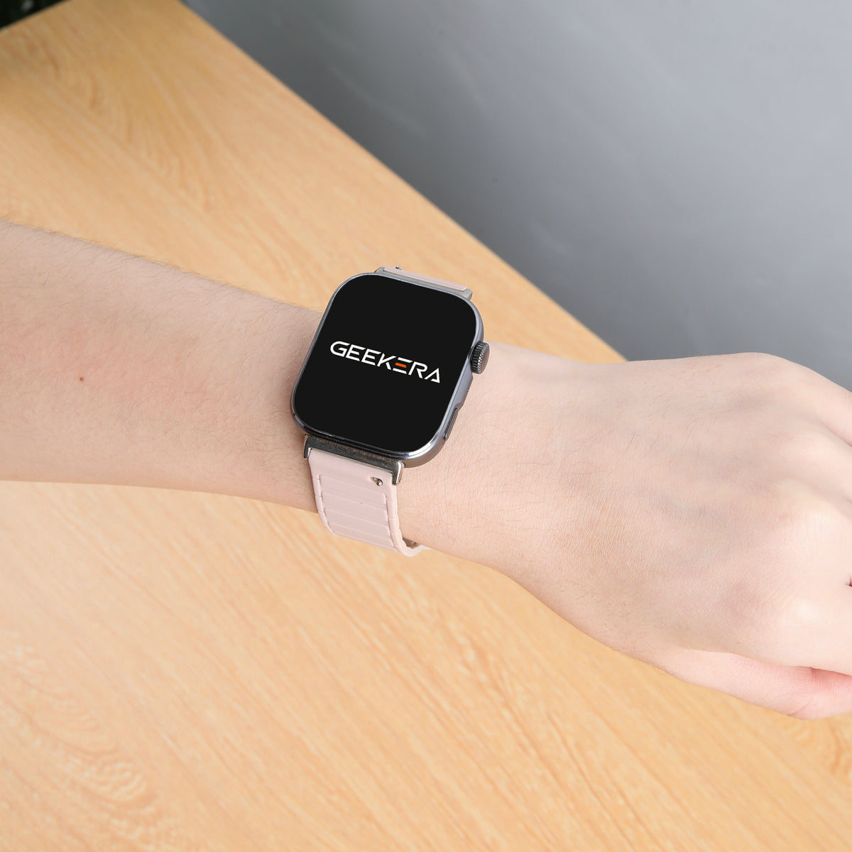 Smartwatch passend für Android und iPhone, IP68, als Geschenk, Schwarz